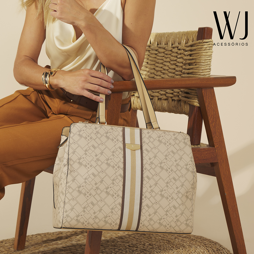 Bolsa Satchel Grande Monograma Porta Notebook 15