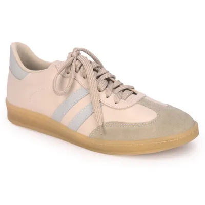 Tenis Couro Recortes Biqueira Camur?a