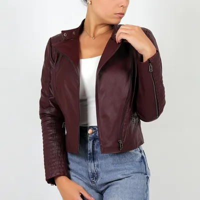 Jaqueta Couro Detalhe Matelasse Ziperes