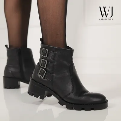 Bota Cano Curto Couro Fivelas