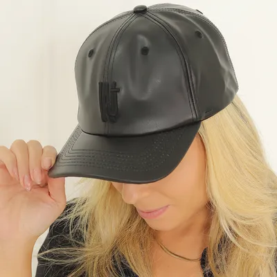 Bone Courino Bordado Wj