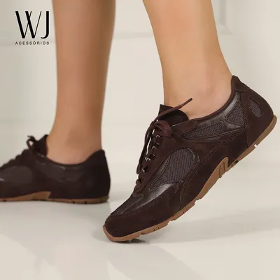 Tenis Couro Com Recortes Detalhes Camur?a