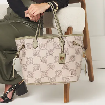 Shopping Bag Grande Com Estampa Monograma Wj