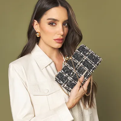 Clutch Media Tweed