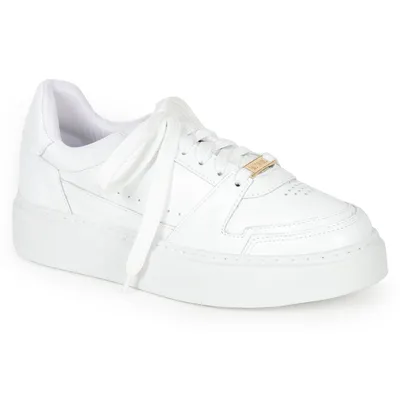 Tenis Couro Recortes Metal Wj